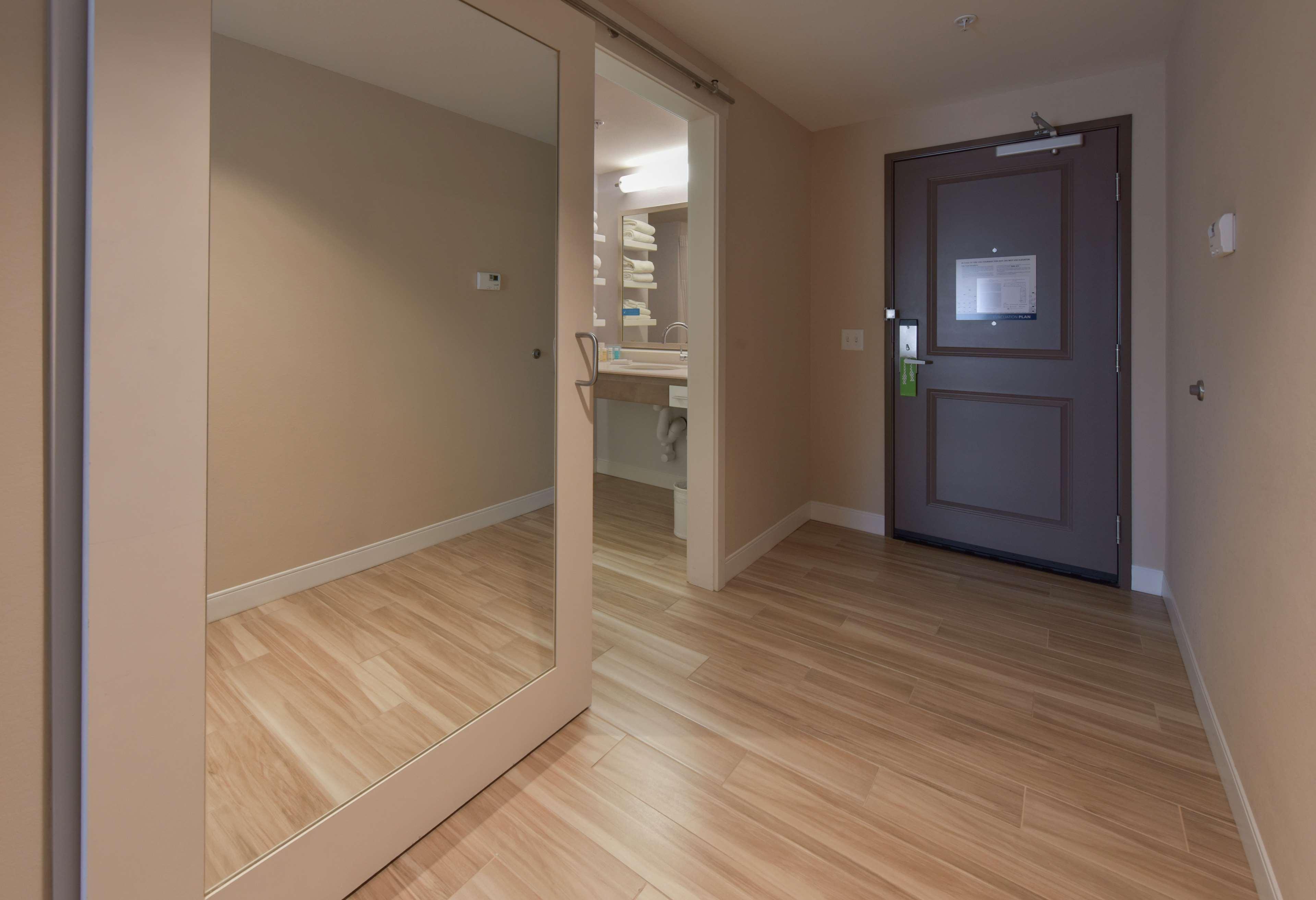 Hampton Inn & Suites Seattle/Redmond Wa Экстерьер фото