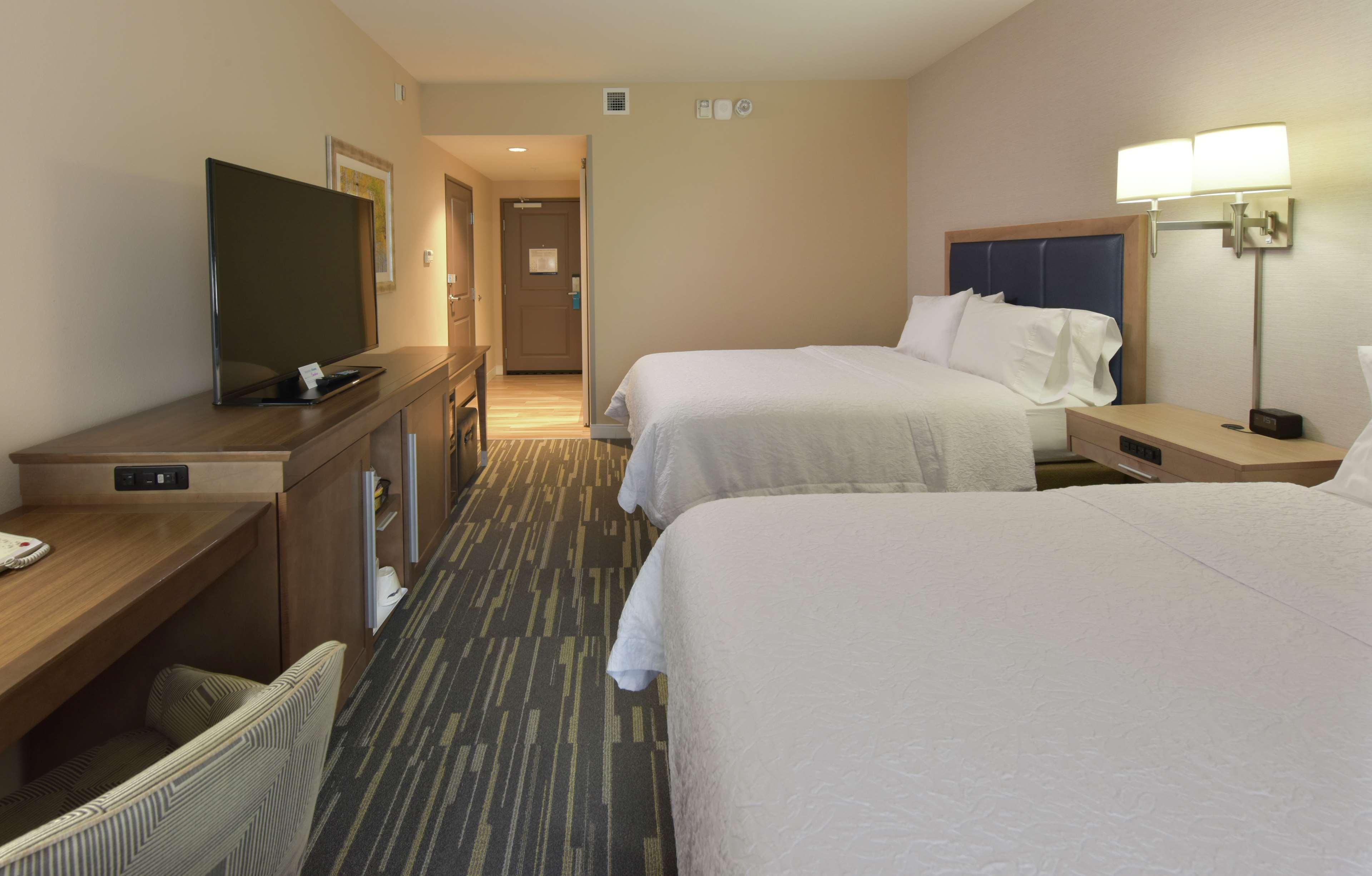 Hampton Inn & Suites Seattle/Redmond Wa Экстерьер фото