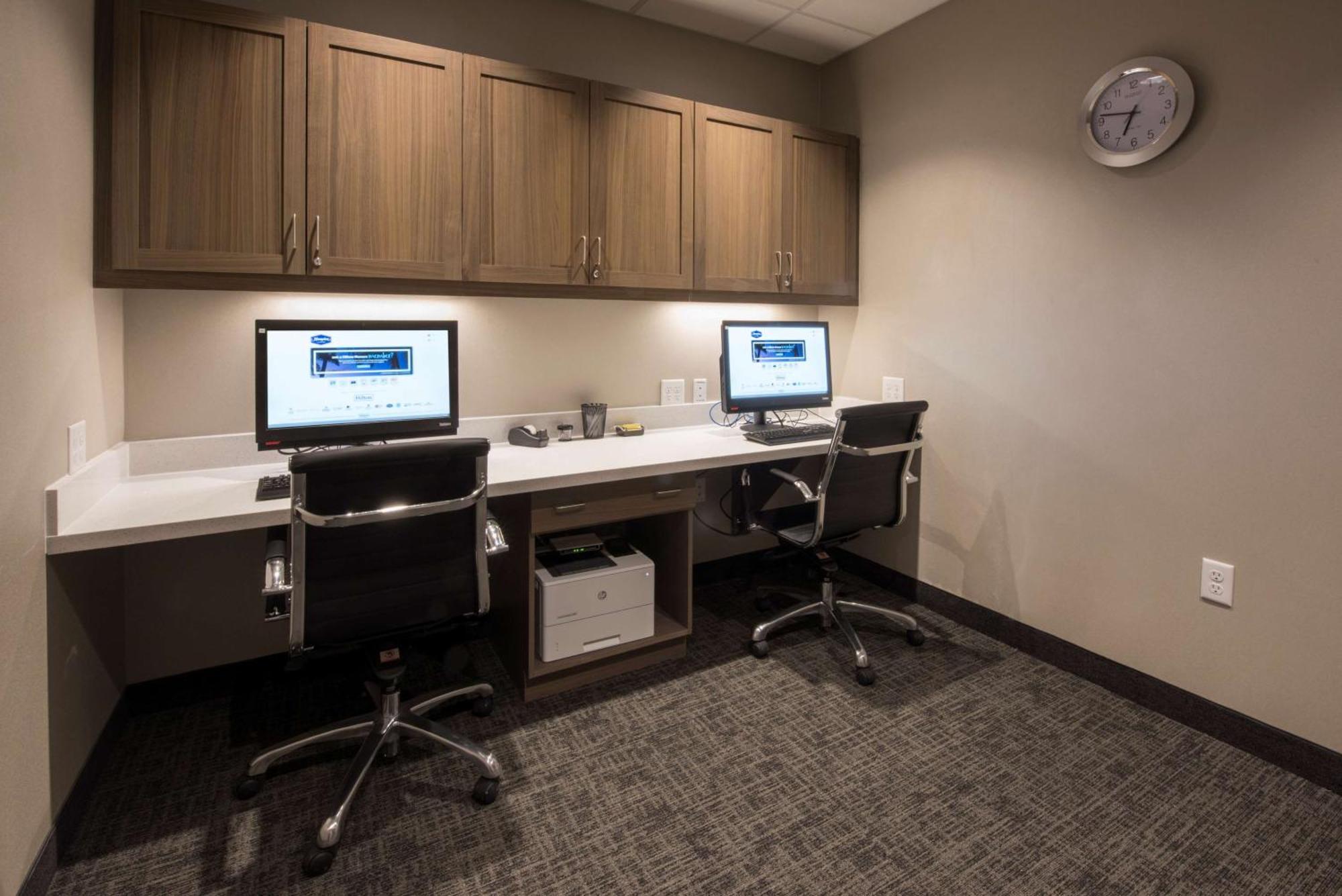 Hampton Inn & Suites Seattle/Redmond Wa Экстерьер фото