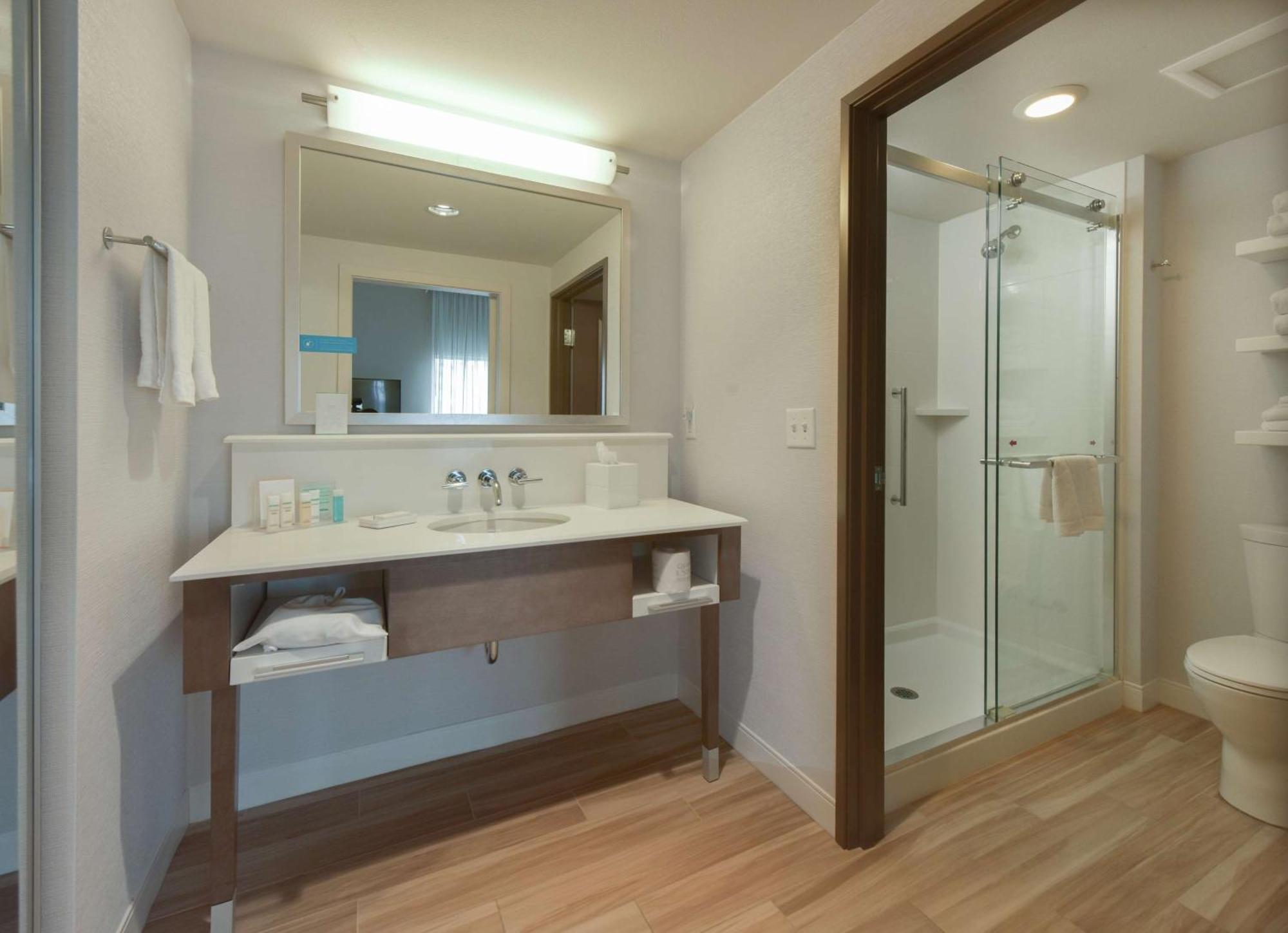 Hampton Inn & Suites Seattle/Redmond Wa Экстерьер фото